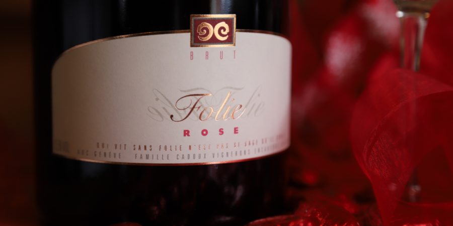 SAINT-VALENTIN : PARTAGEZ DES BULLES DE FOLIE ROSE OU BLANCHE